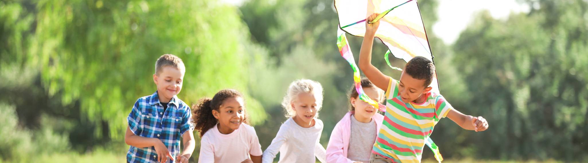 ¿Cómo fomentar liderazgo y trabajo en equipo en niños?