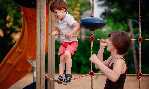 mama anima al hijo edye confianza